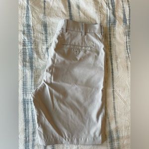 Peter Millar Crown Sport golf shorts. Size 32.